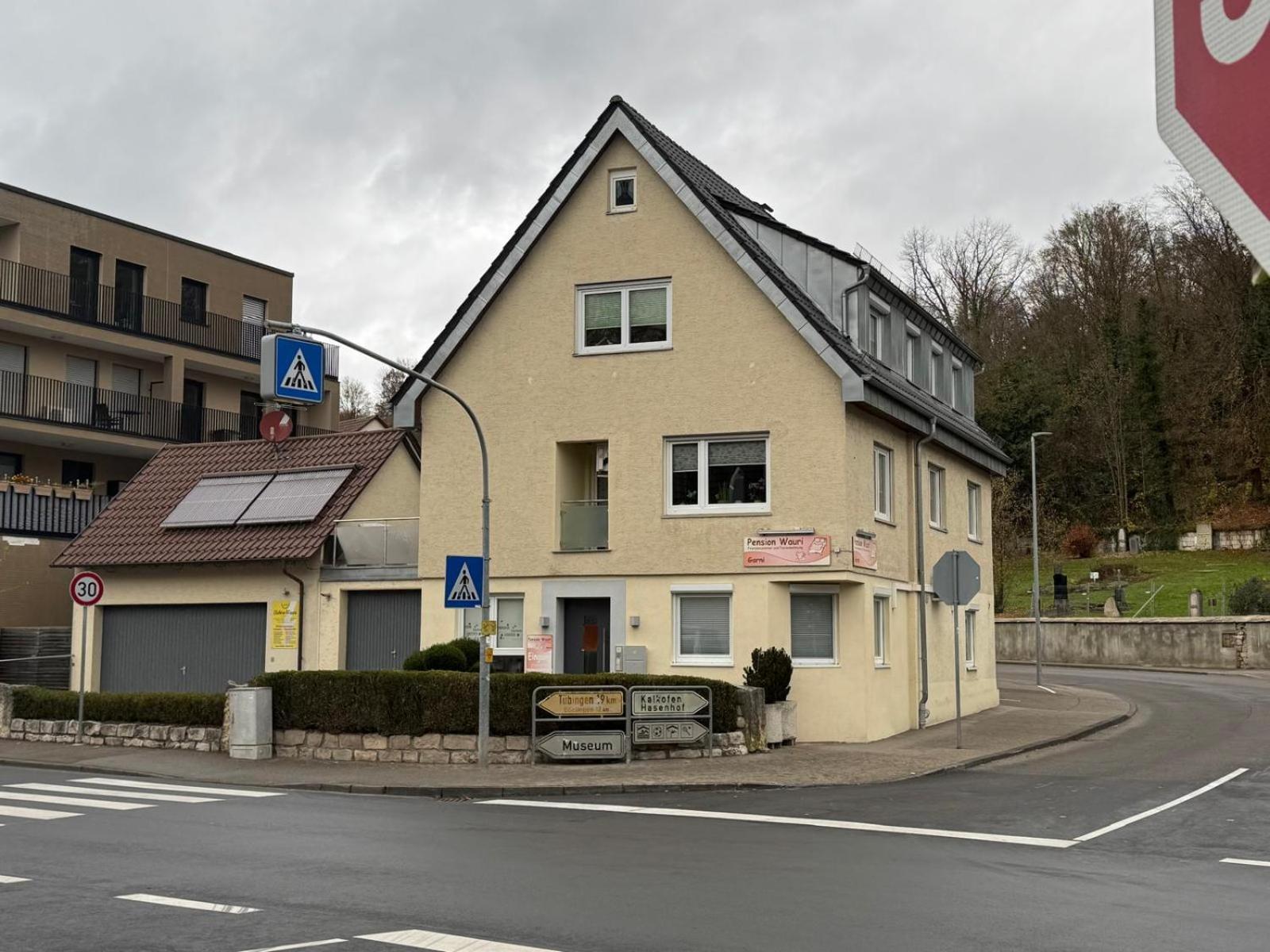 Ferienwohnung "Schwaebische Alb" , Pension Wauri Waldenbuch Bagian luar foto